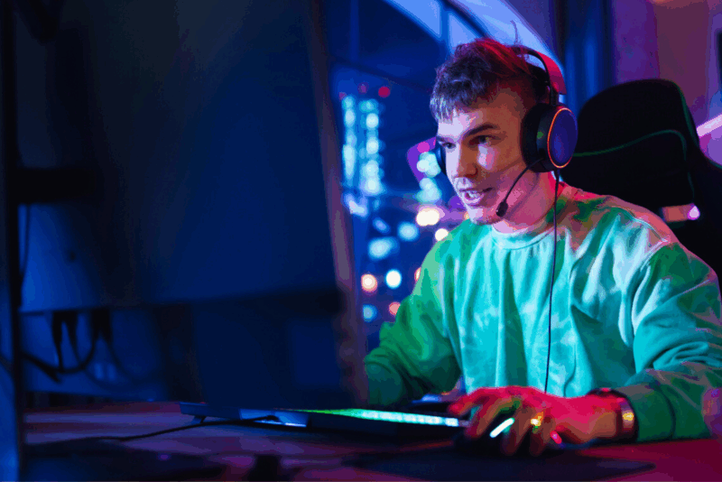 This gamer opened his PC for the first time in 6 years and it’s a nightmare 4