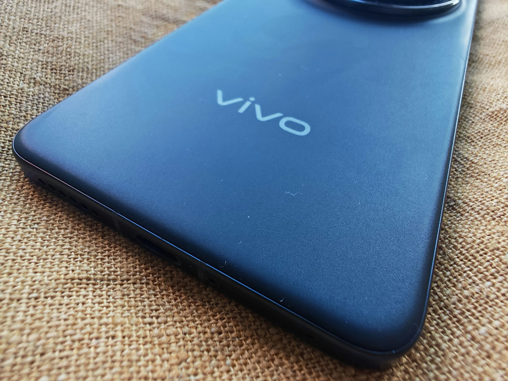 Vivo X300 Pro Confirmed: 2025's Camera Powerhouse Arrives This