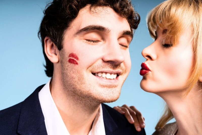 This 36 year old romcom still beats Netflix and Prime’s best and it’s free to watch 4