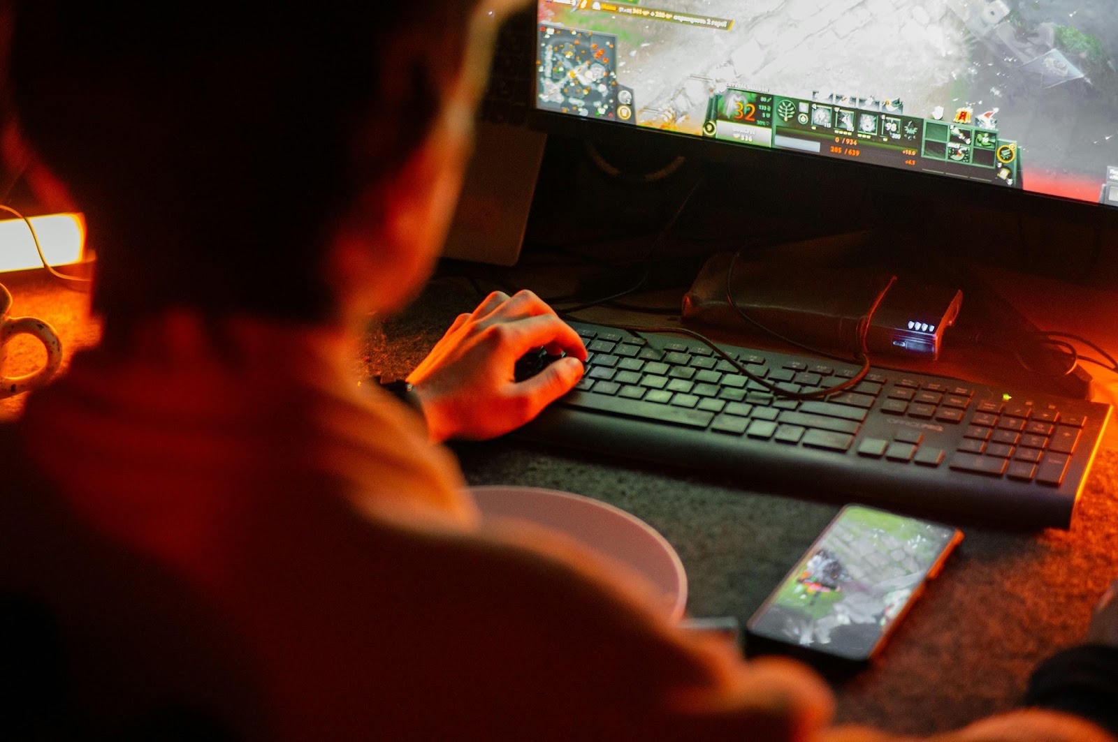 Cross-Platform Play: Bridging PC and Console Gamers 4