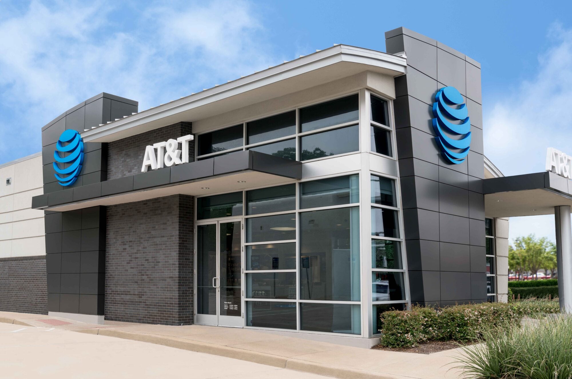 A Global Parts Shortage Nearly Killed AT&T's Router Production 5
