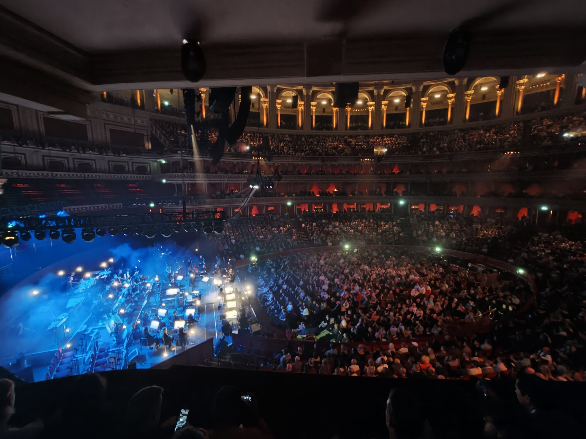 OPPO Find X9 Pro Review: There's Only One Missing Ingredient 20