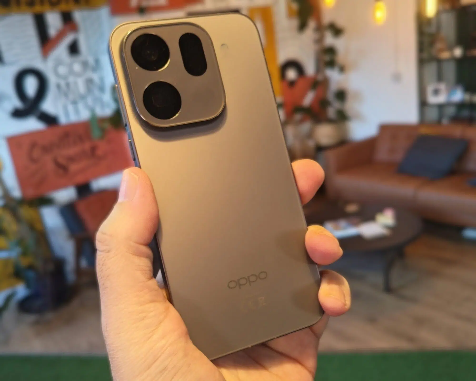 OPPO Find X9 Pro Review: There's Only One Missing Ingredient 5