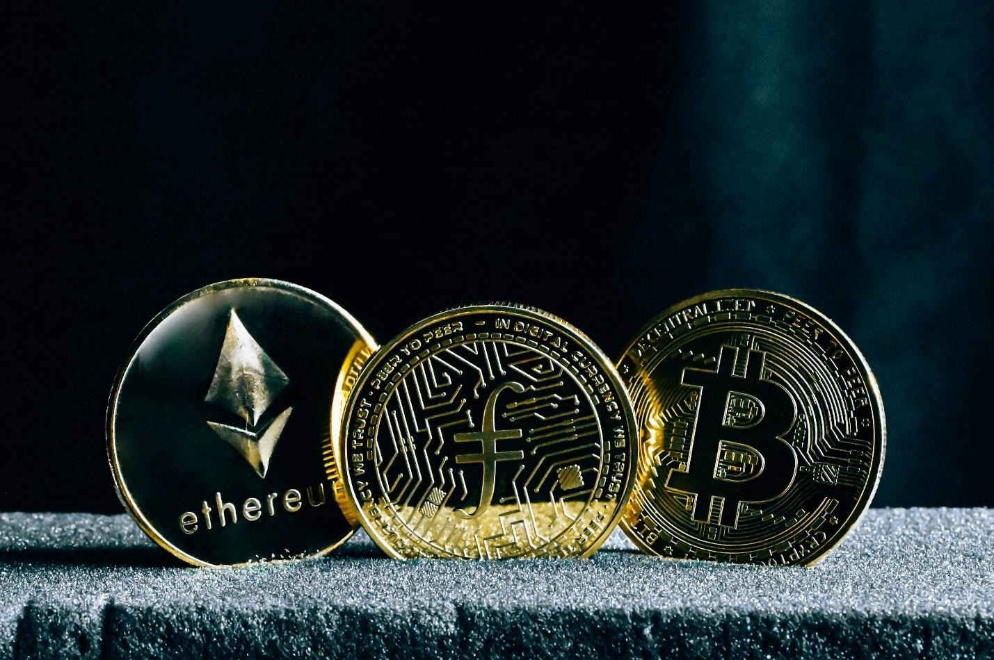 Should a Beginner Trader Start With Top Cryptocurrencies or Lesser-Known Projects? 3