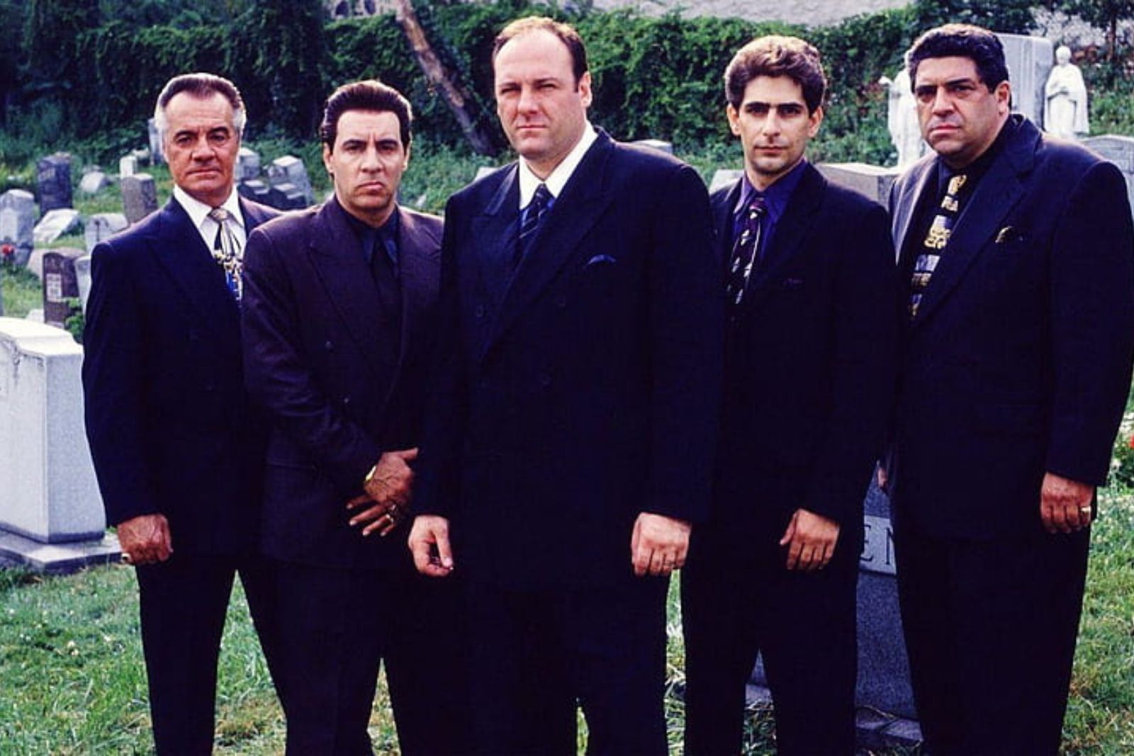 This mind-blowing series with 86 episodes is M. Night Shyamalan’s top favorite!