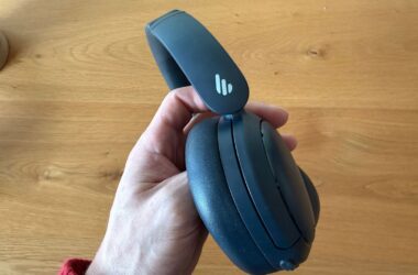 Edifier V80 Hybrid Active Noise Cancelling Headphones Review 4
