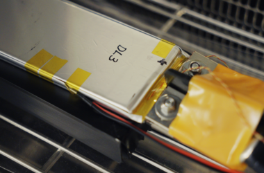 A Smartphone Battery That Charges In 5 Minutes Could Soon Be A Reality 6