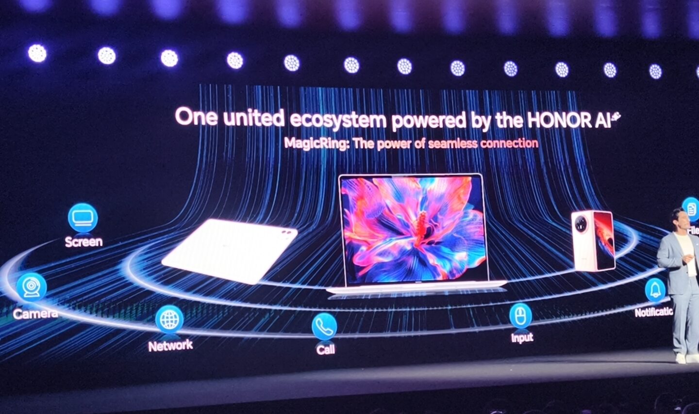 Honor's MagicPad 4 and MagicBook Pro 14 expand the ecosystem beyond phones 11