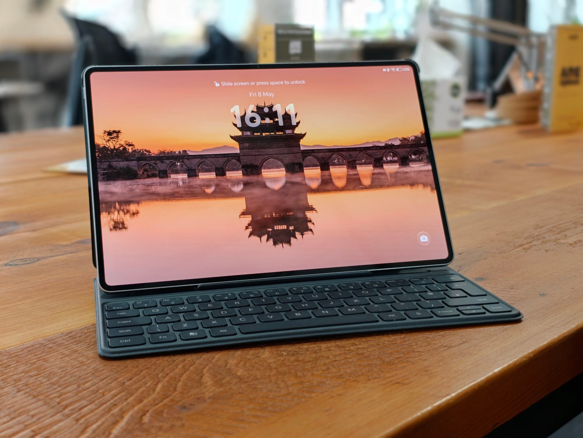 Honor MagicPad 4 Review: This Is What Android Tablets Should Feel Like 8