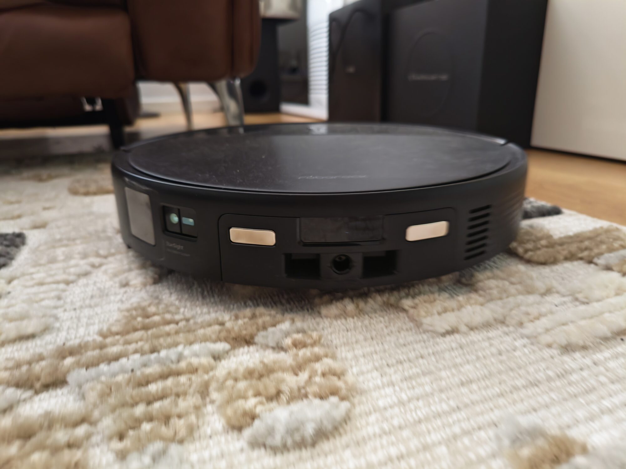 Roborock Saros 20 Review: Set It, Forget It, Be Impressed 15