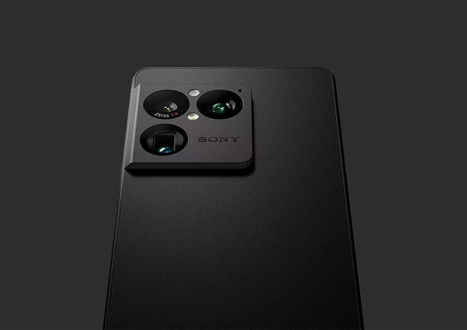 The Xperia 1 VIII Is the Phone for Everyone Who Hates What Phones Have Become 8