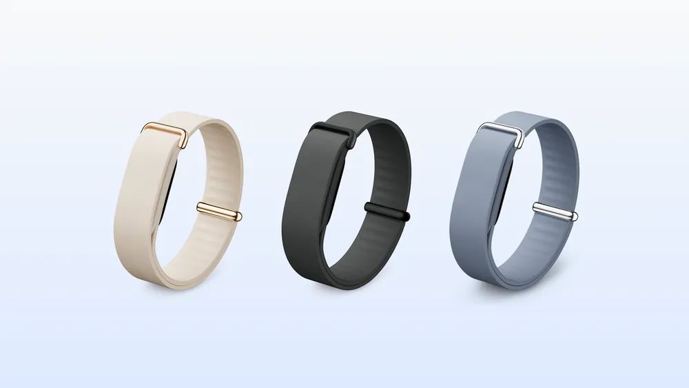 Fitbit Air Ditches the Screen and Lasts a Full Week on a Charge 6