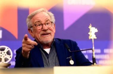 I should represent Earth to aliens! Spielberg officially volunteers—and jokes he beats Obama 7
