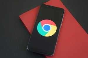 Why your Android browser outperforms the Play Store 4