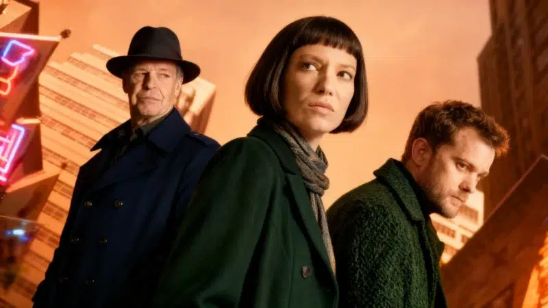 The cult sci-fi thriller fans can’t stop talking about is back on TV tonight—are you ready for Fringe’s triumphant return? 4