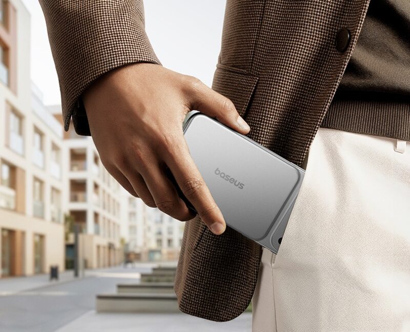 Baseus Goes Thin And Weirdly Useful With New Power Bank And Clip-On Earbuds 3