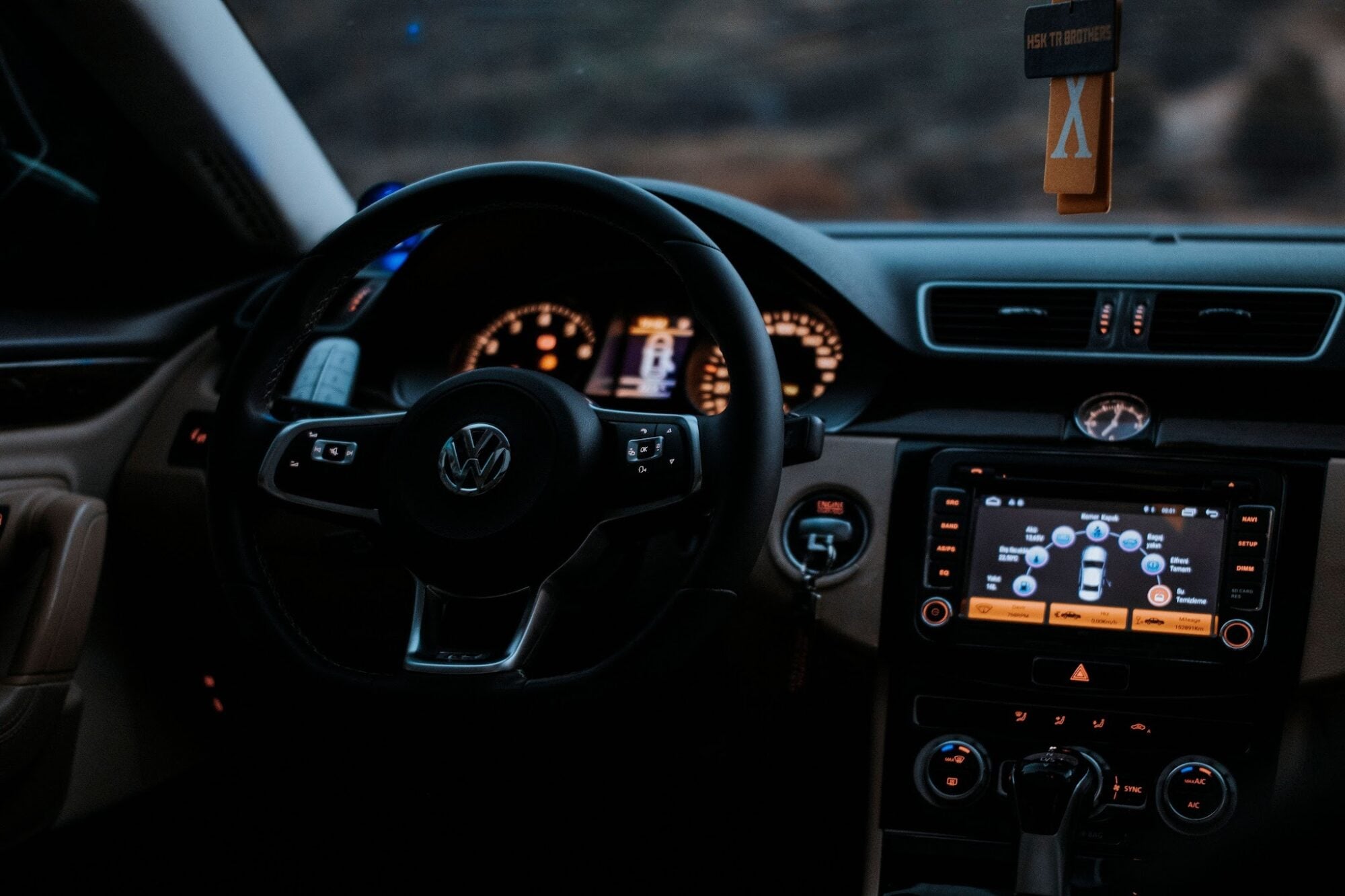 What Makes the Best Dash Cam in 2026? 2