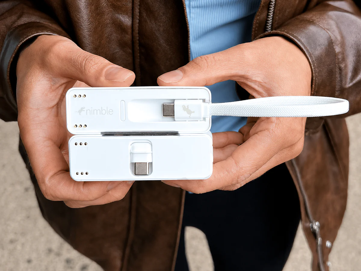 Nimble's SHAREPOWER Splits Into Two Chargers You Can Share 7