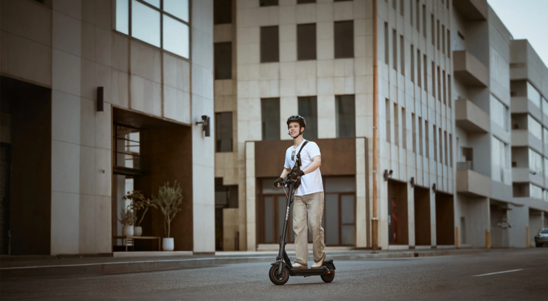 NAVEE Prime Day Deals: GT3 Pro Scooter Drops to $499.99 4