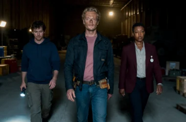 Why Is Everyone Obsessed With This Gripping British Thriller Starring a Game of Thrones Icon? 5