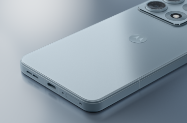 Motorola Edge 70 Max Brings a 7100mAh Battery and 144Hz 2K Screen 7