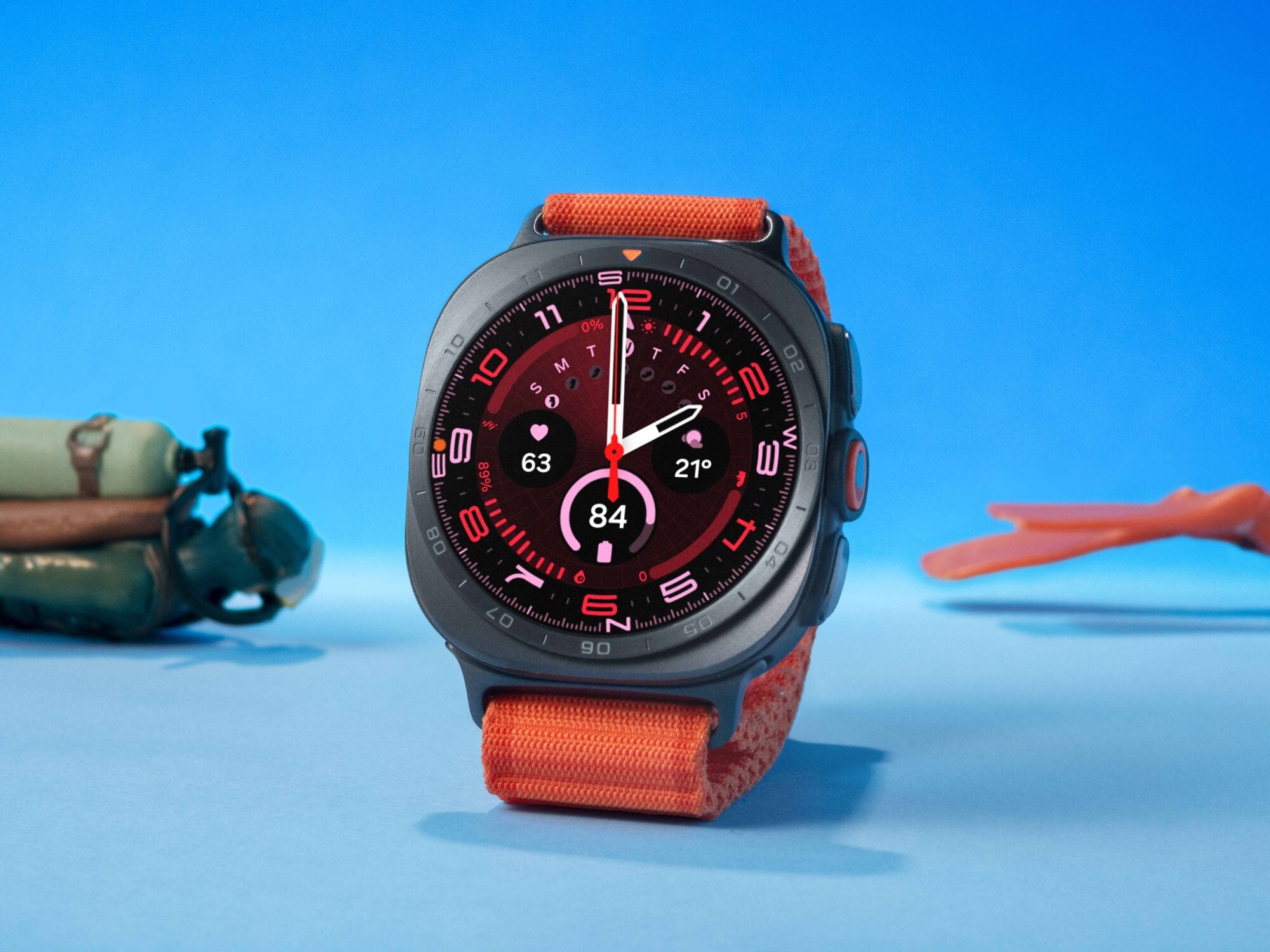 Galaxy Watch Ultra2 Gets a 35% Bigger Battery, World's Brightest Screen 7