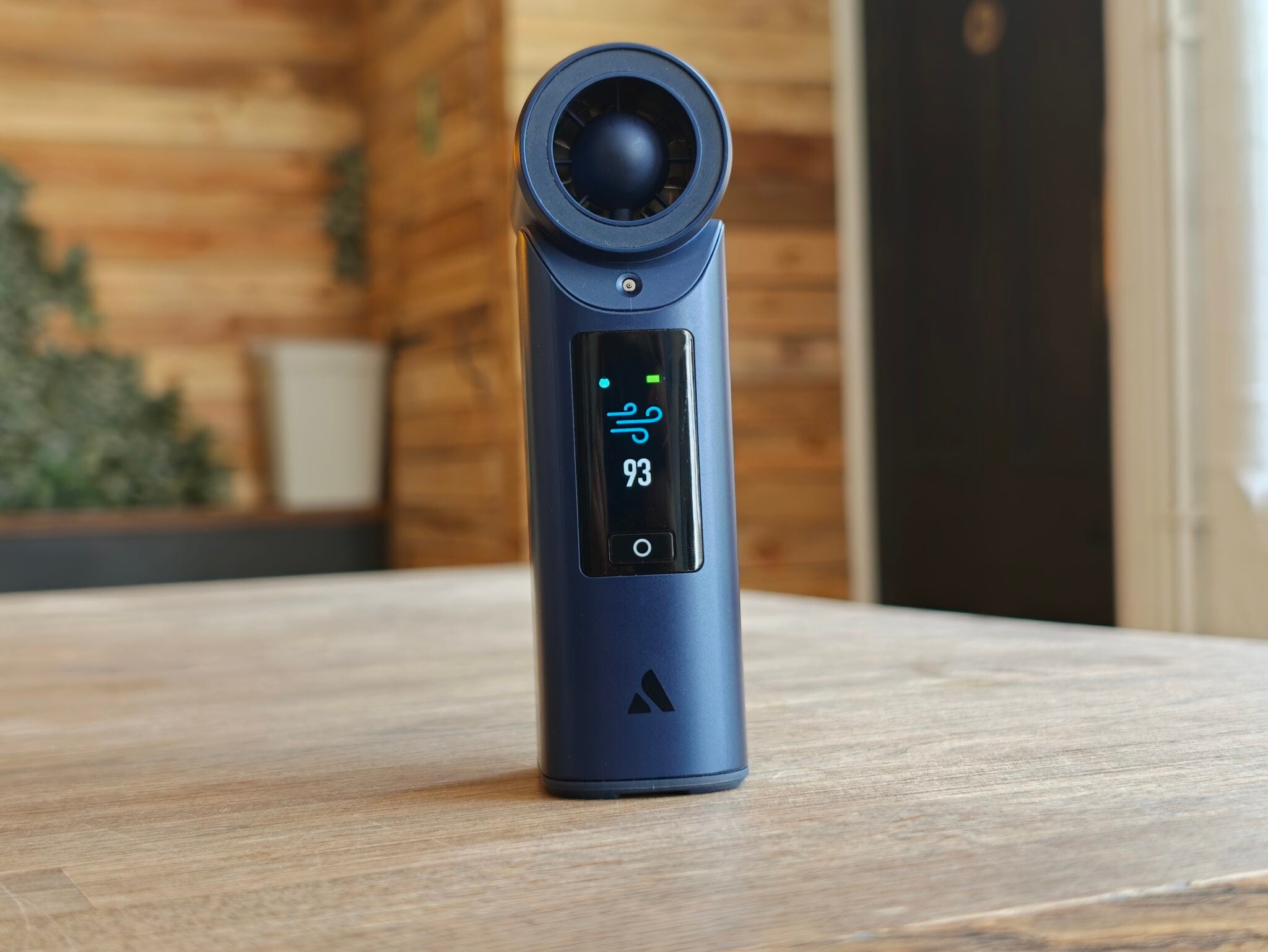 Aecooly Cold Air Ultra Misting Fan Review: 9-Hour Battery, Real Cooling 4