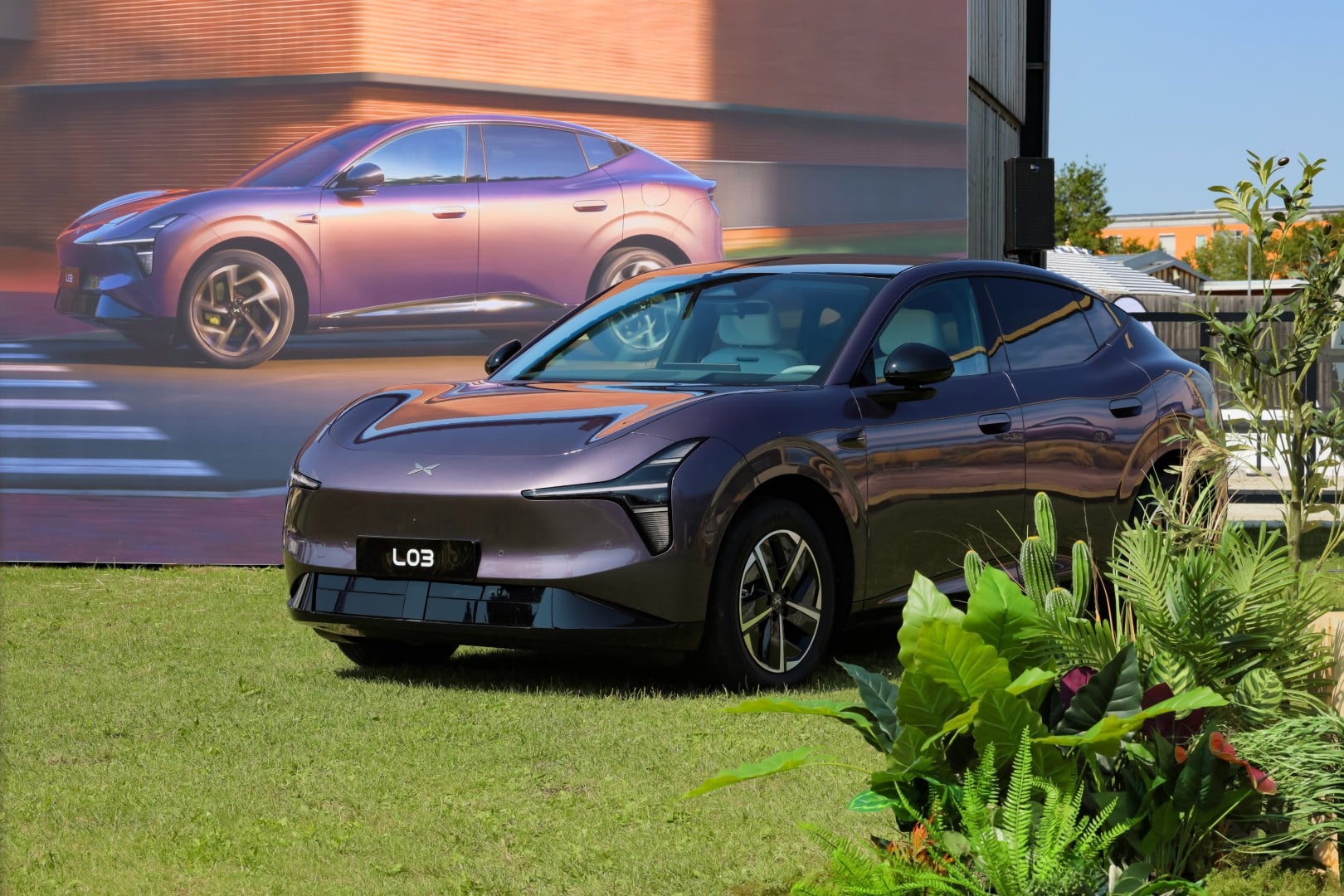 L03 Debuts in 65 Markets, Prices Below Tesla's Model Y 5