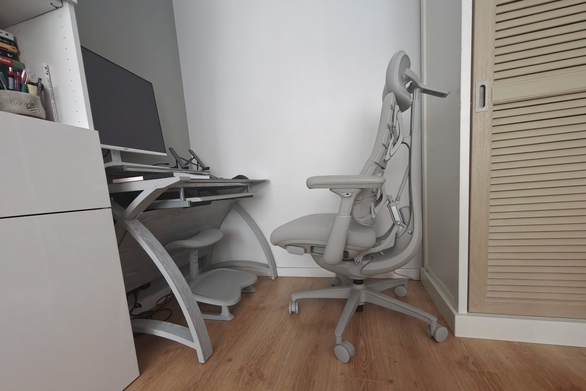 Libernovo Omni Chair Review: Comfortable, But Get the Right Seat Size 4