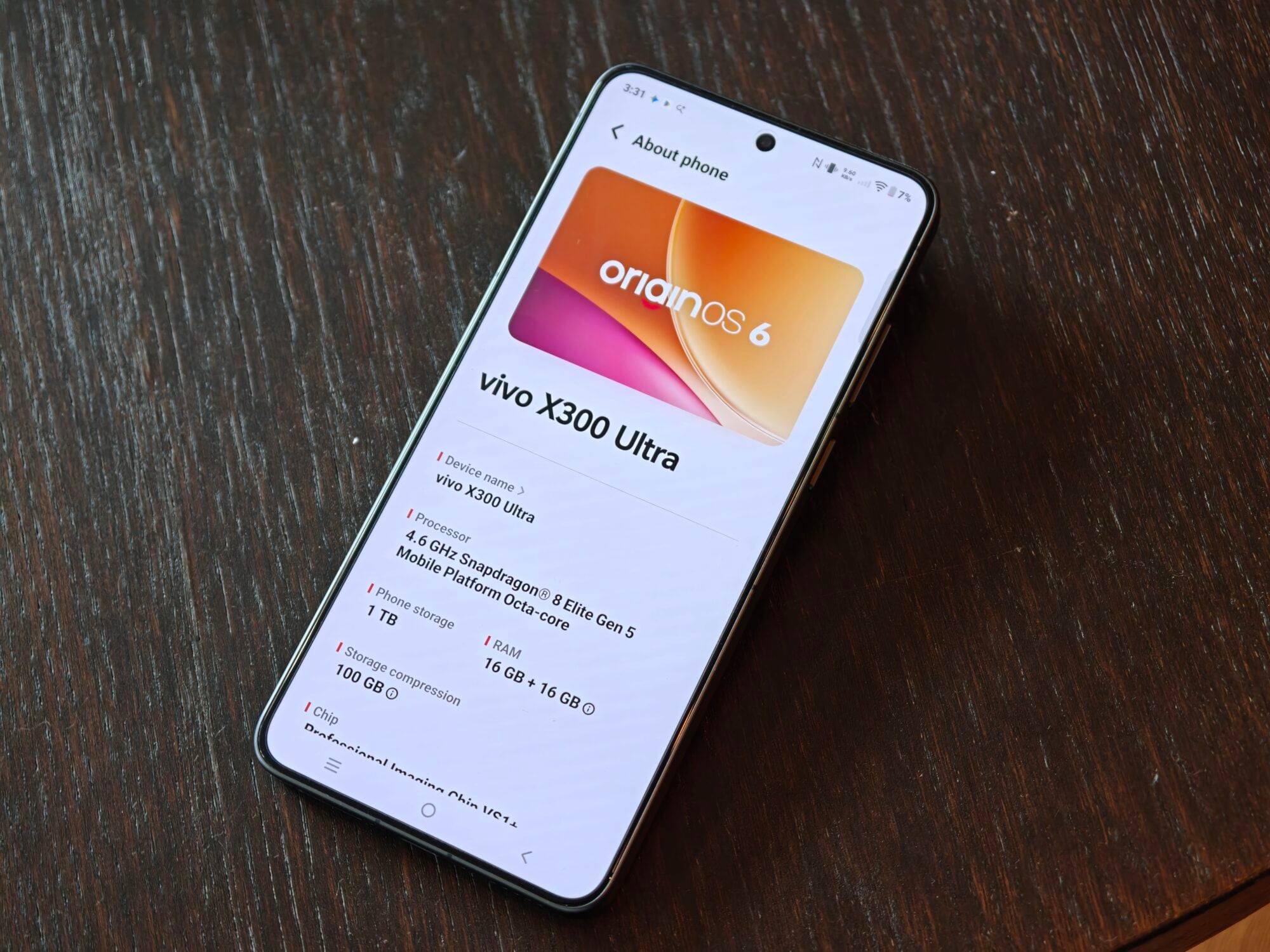 Vivo X300 Ultra Review: A 200MP Camera That Lives Up to the Hype 8
