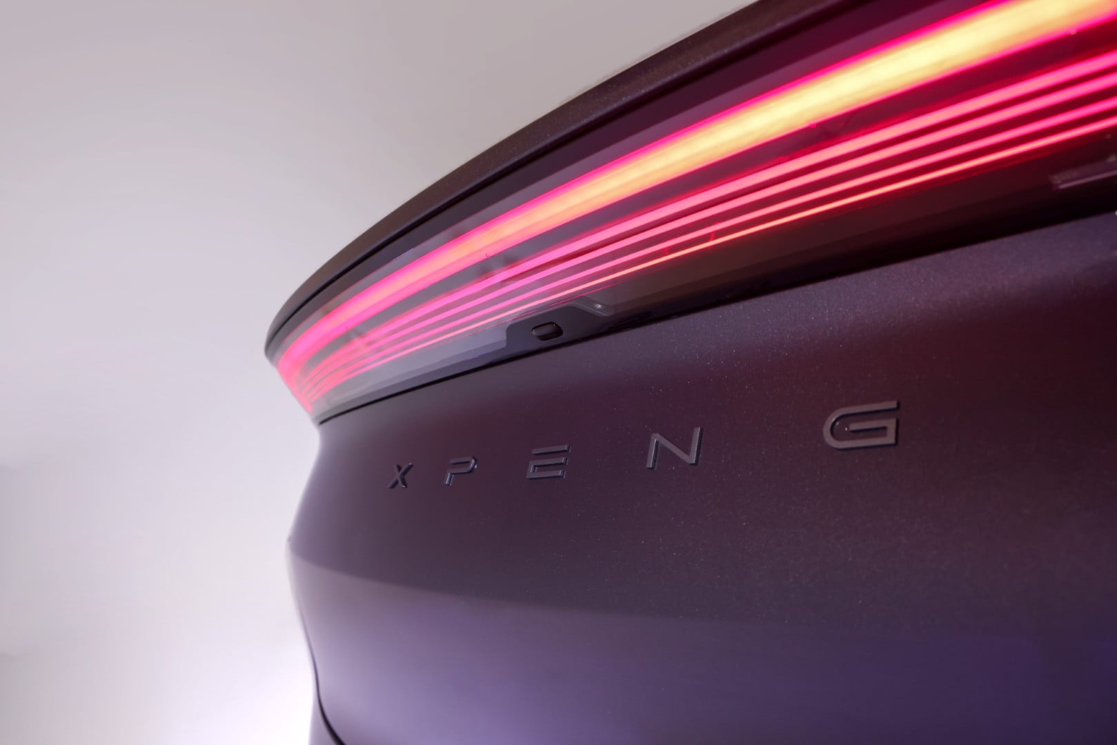 L03 Debuts in 65 Markets, Prices Below Tesla's Model Y 7