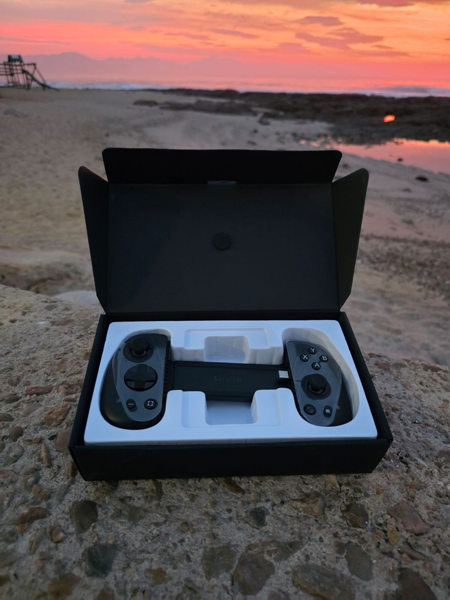 Serafim S3 Review: Turning A Phone Into a Handheld Gaming Console 7