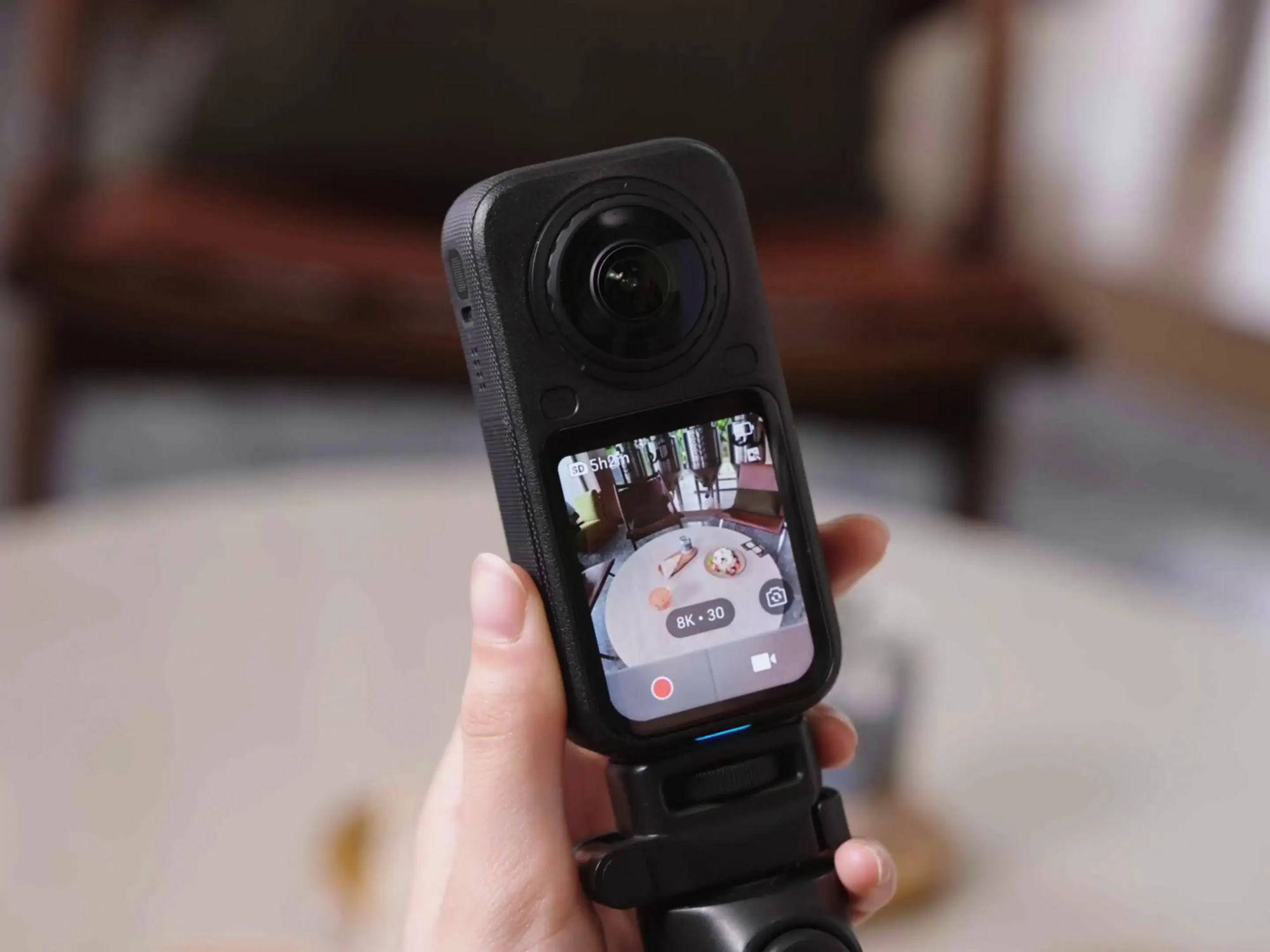 Insta360 X6 Packs a 360 Cam, Gimbal, and Action Cam Into One 8