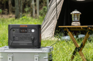 Jackery's New Power Station Grows From 1kWh to 11kWh as You Need It 8