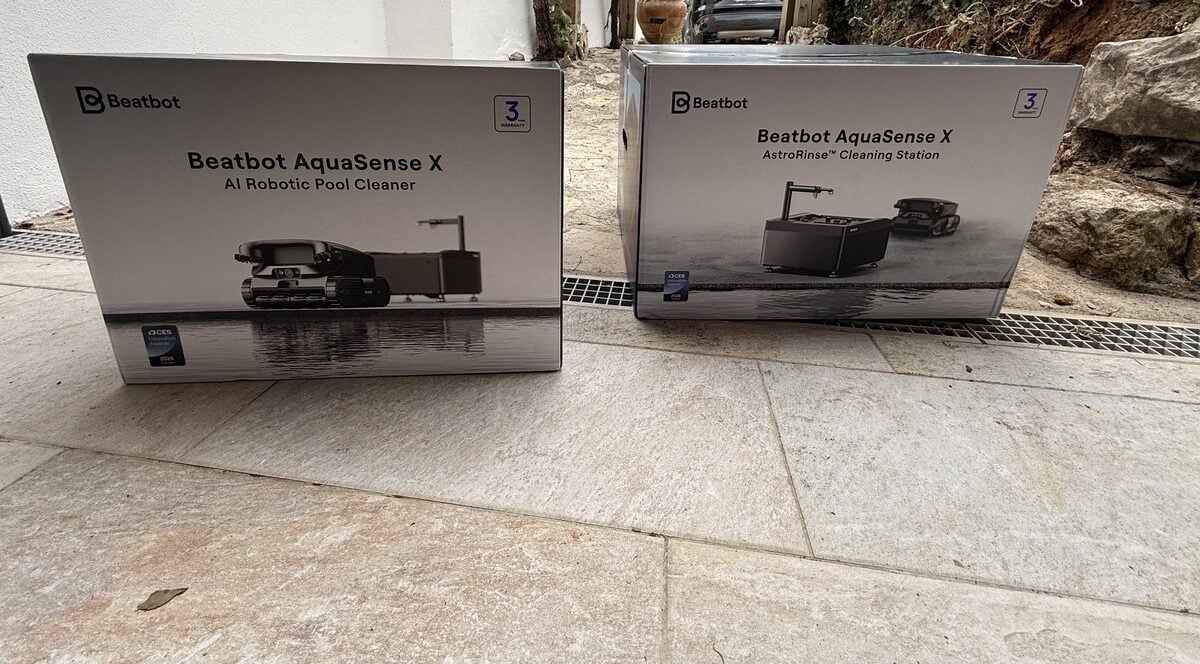 Beatbot AquaSense X Review: The Pool Cleaner That Cleans Itself 5