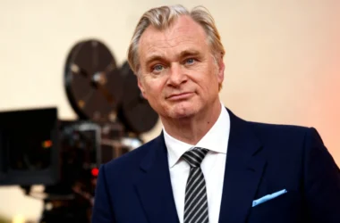 Christopher Nolan says amateur film critics are missing the real point of storytelling 8
