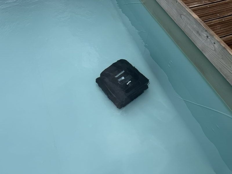 Beatbot AquaSense X Review: The Pool Cleaner That Cleans Itself 13