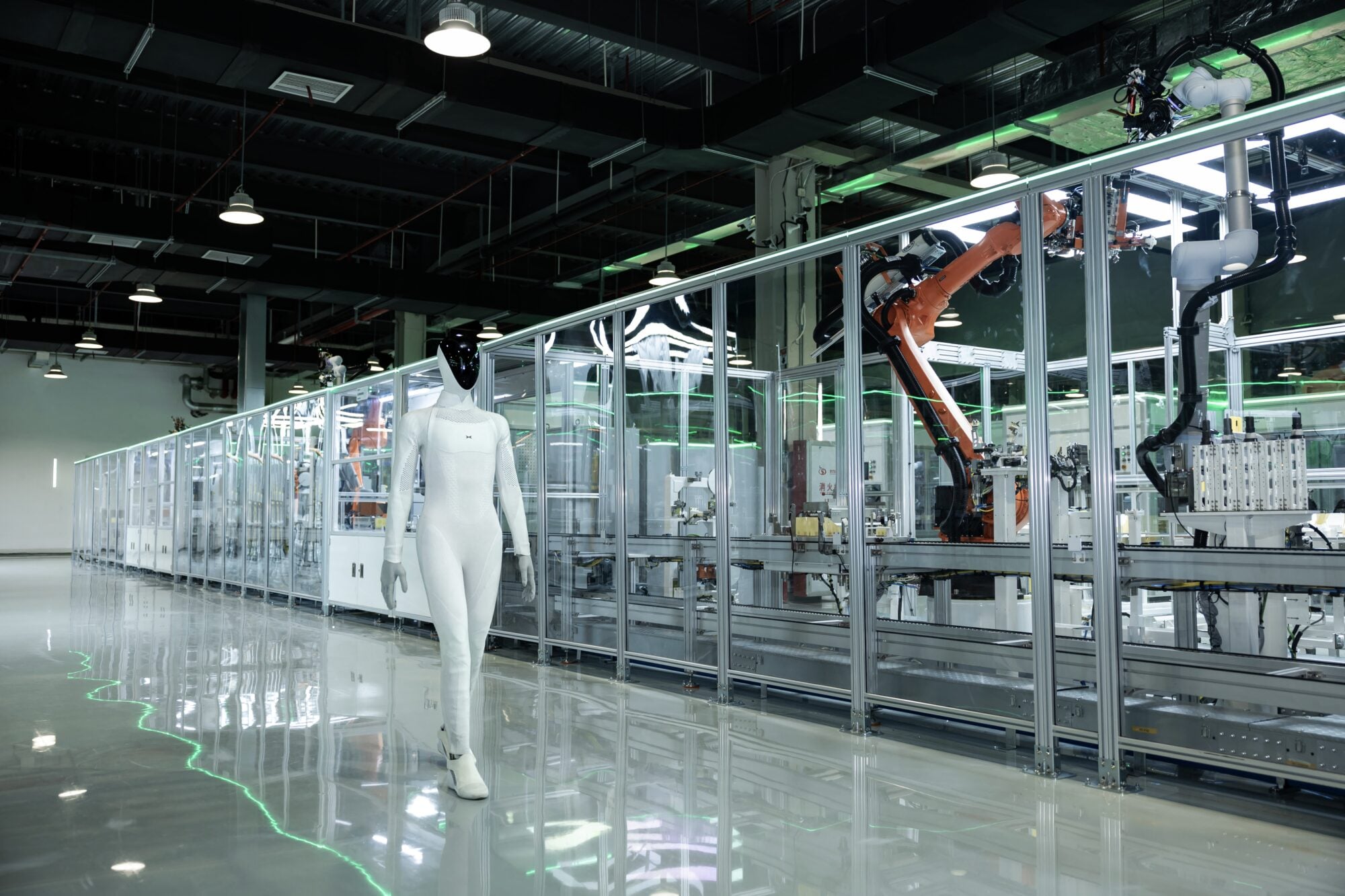 XPENG's IRON Robot Just Walked Off a Production Line By Itself 7