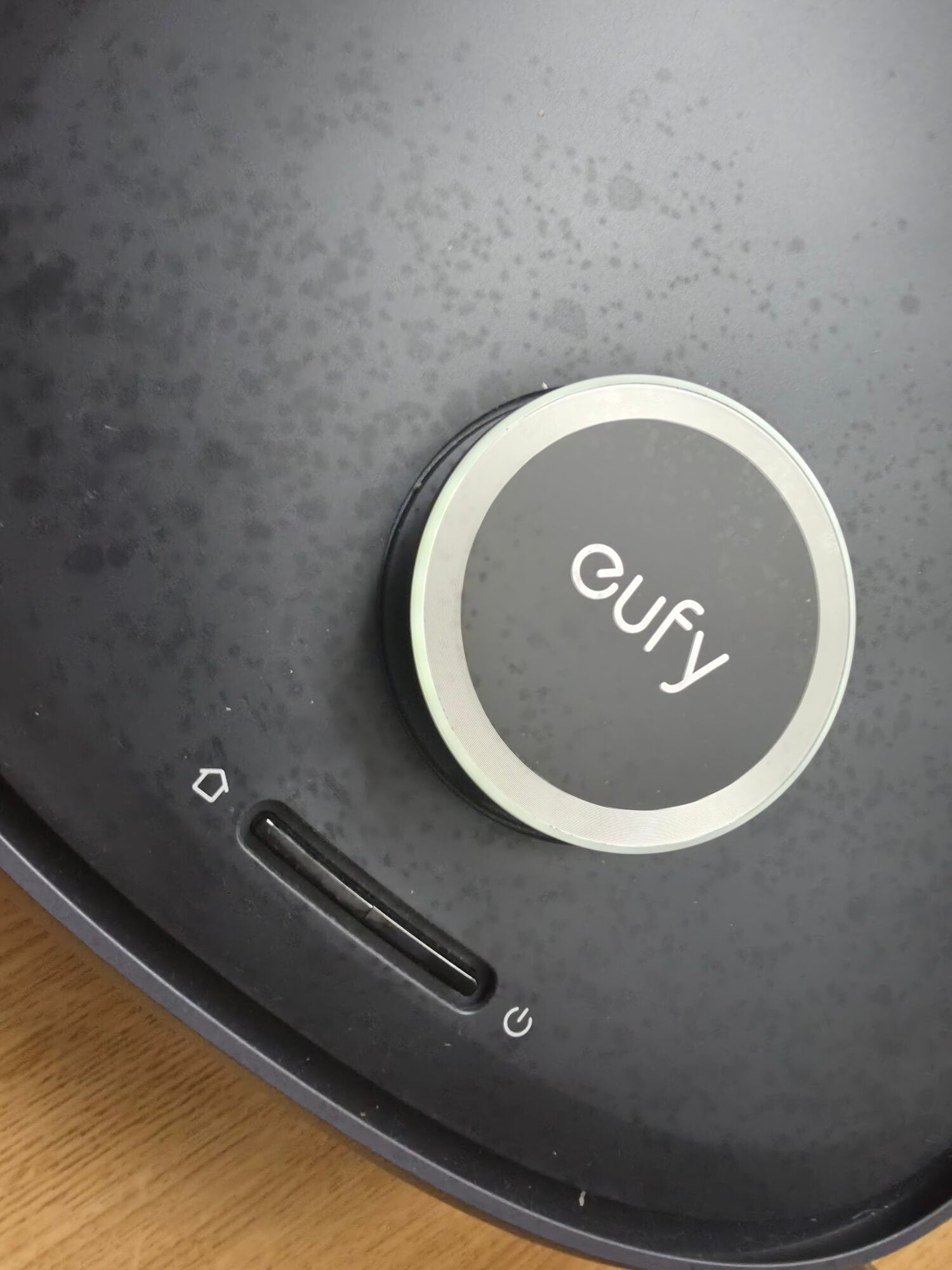 Eufy's Omni E35 Review: 35,000Pa Suction, Zero Maintenance