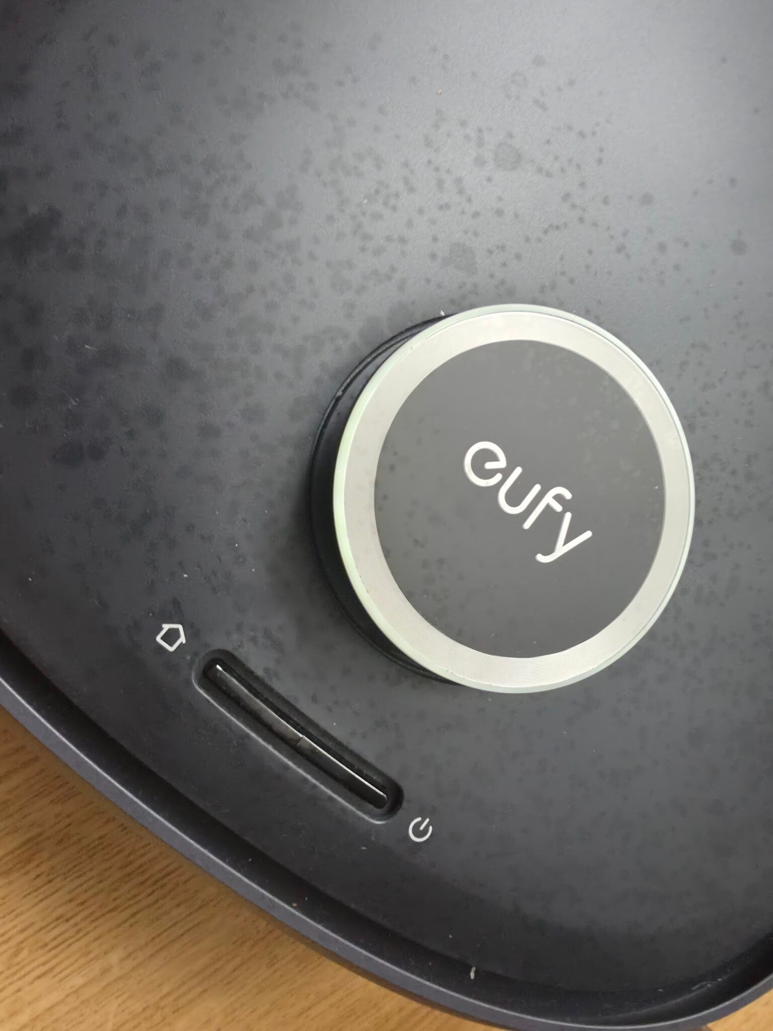 Eufy's Omni E35 Review: 35,000Pa Suction, Zero Maintenance 8