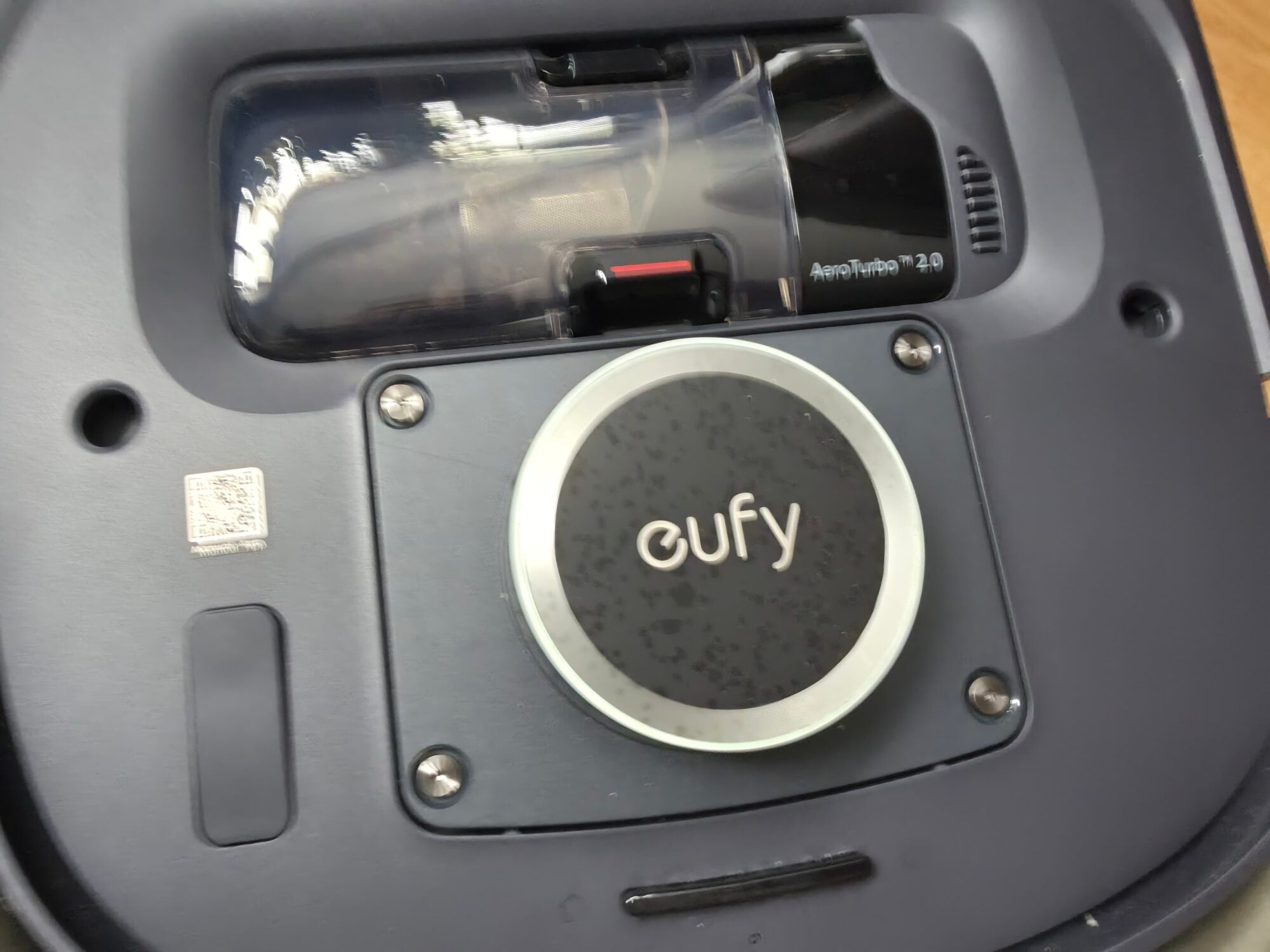 Eufy's Omni E35 Review: 35,000Pa Suction, Zero Maintenance 14