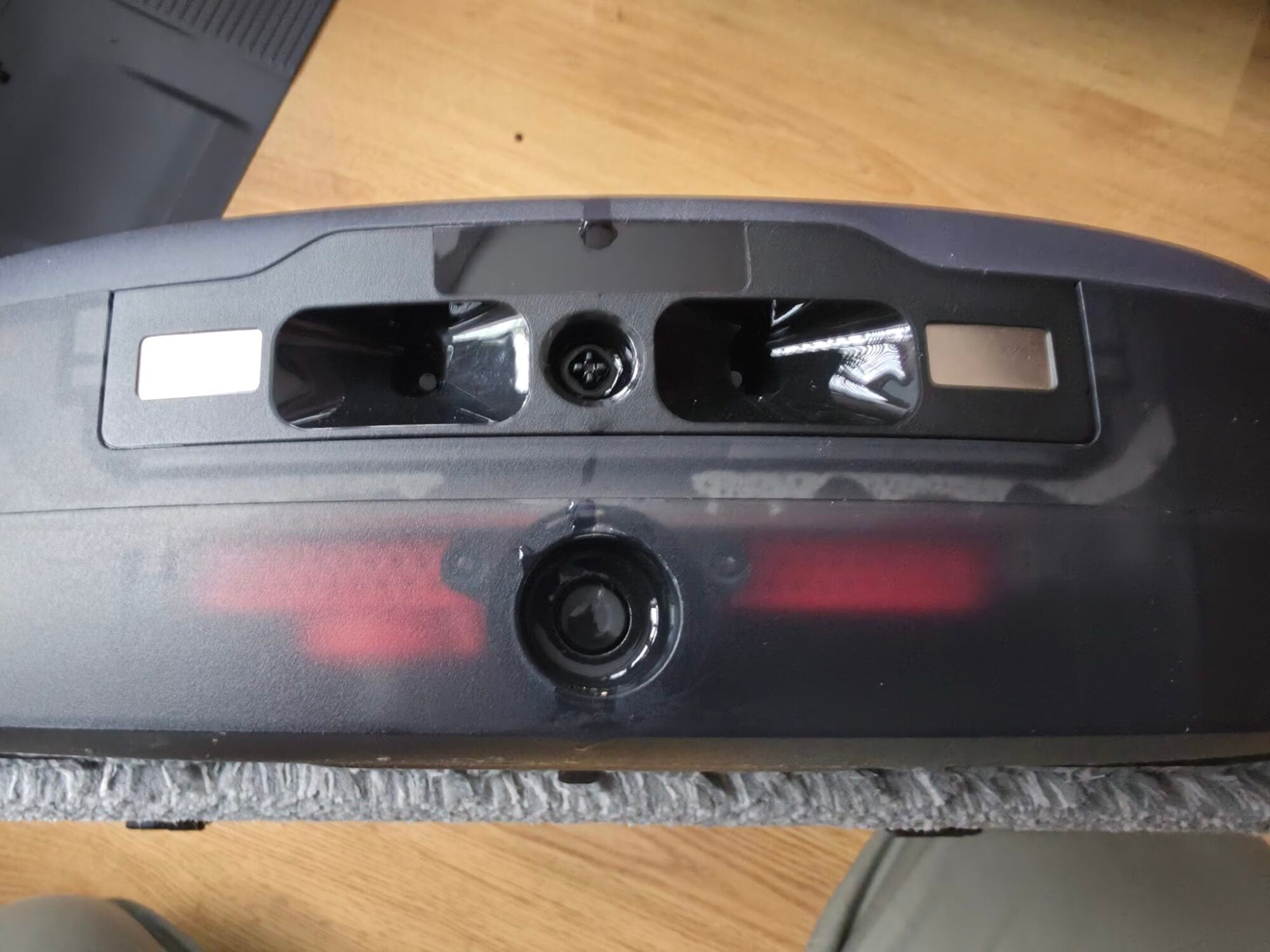 Eufy's Omni E35 Review: 35,000Pa Suction, Zero Maintenance 9