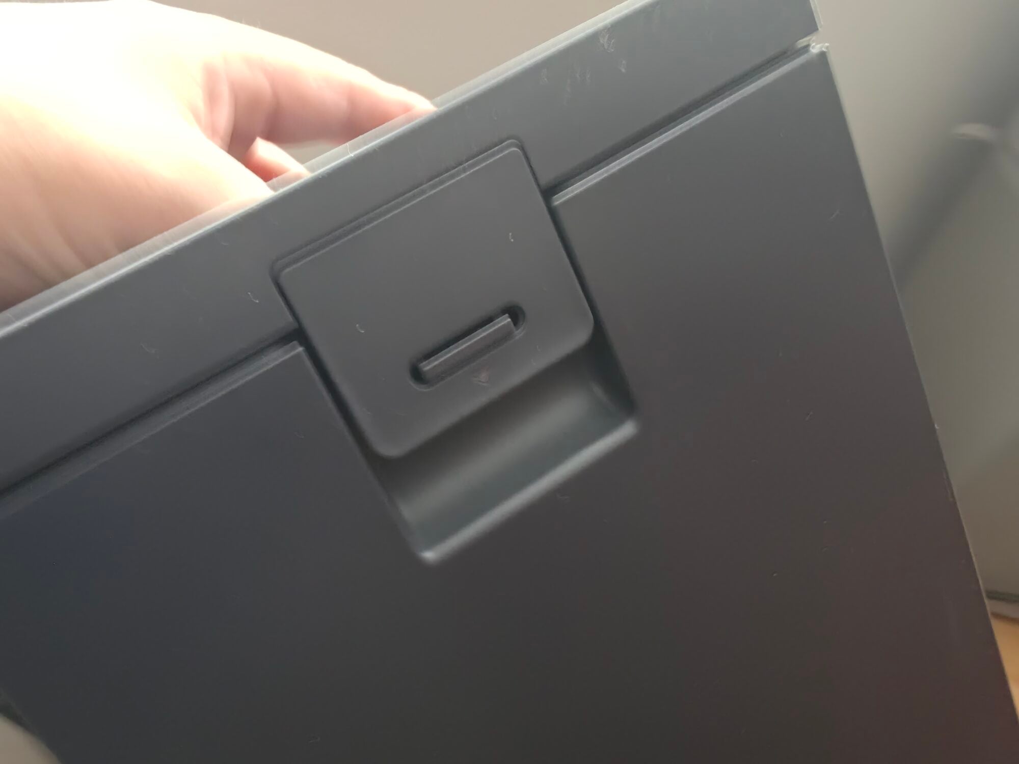 Eufy's Omni E35 Review: 35,000Pa Suction, Zero Maintenance 13
