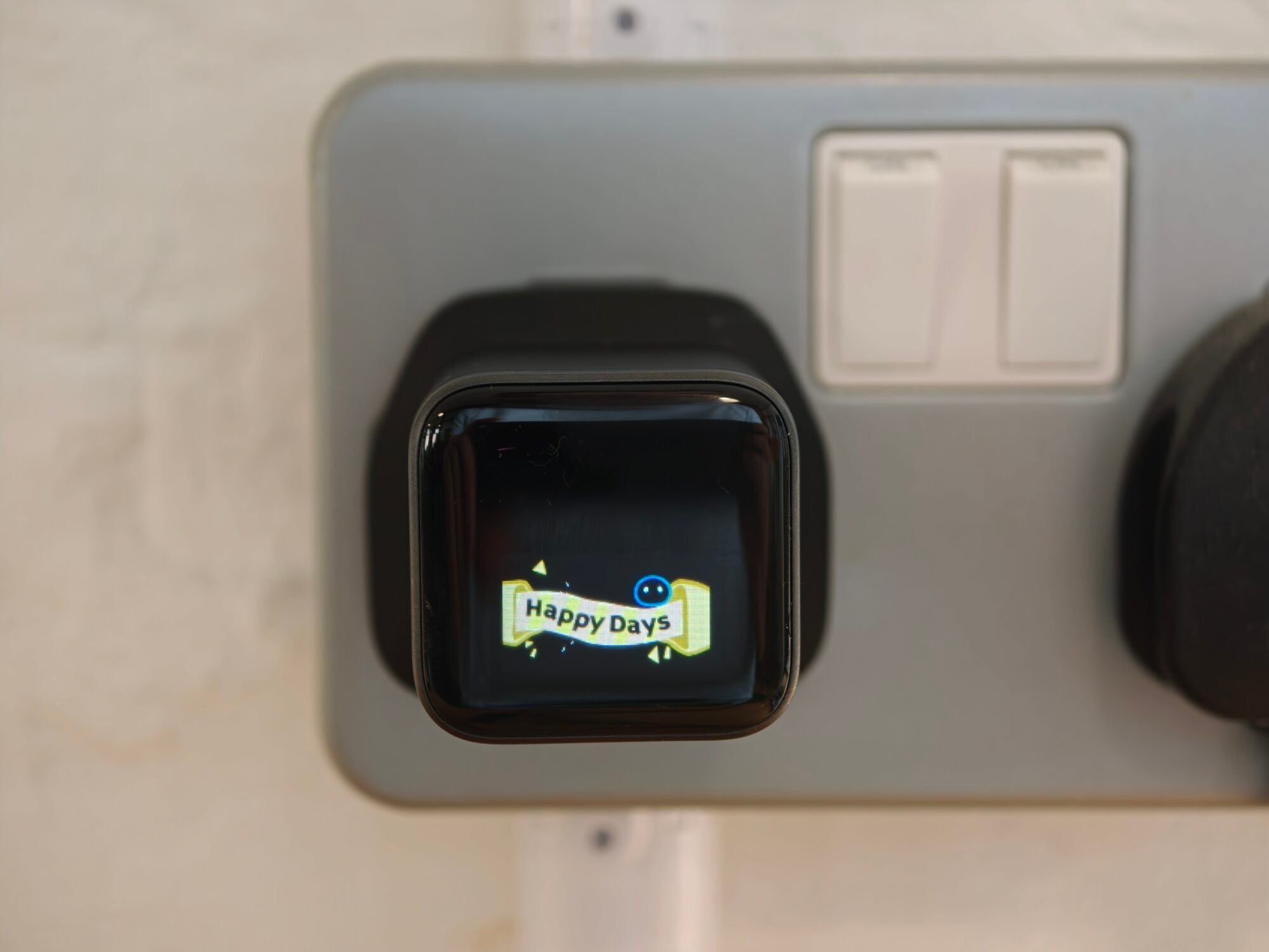 Anker Nano Charger Review: A Wall Plug That Shows Its Work 13