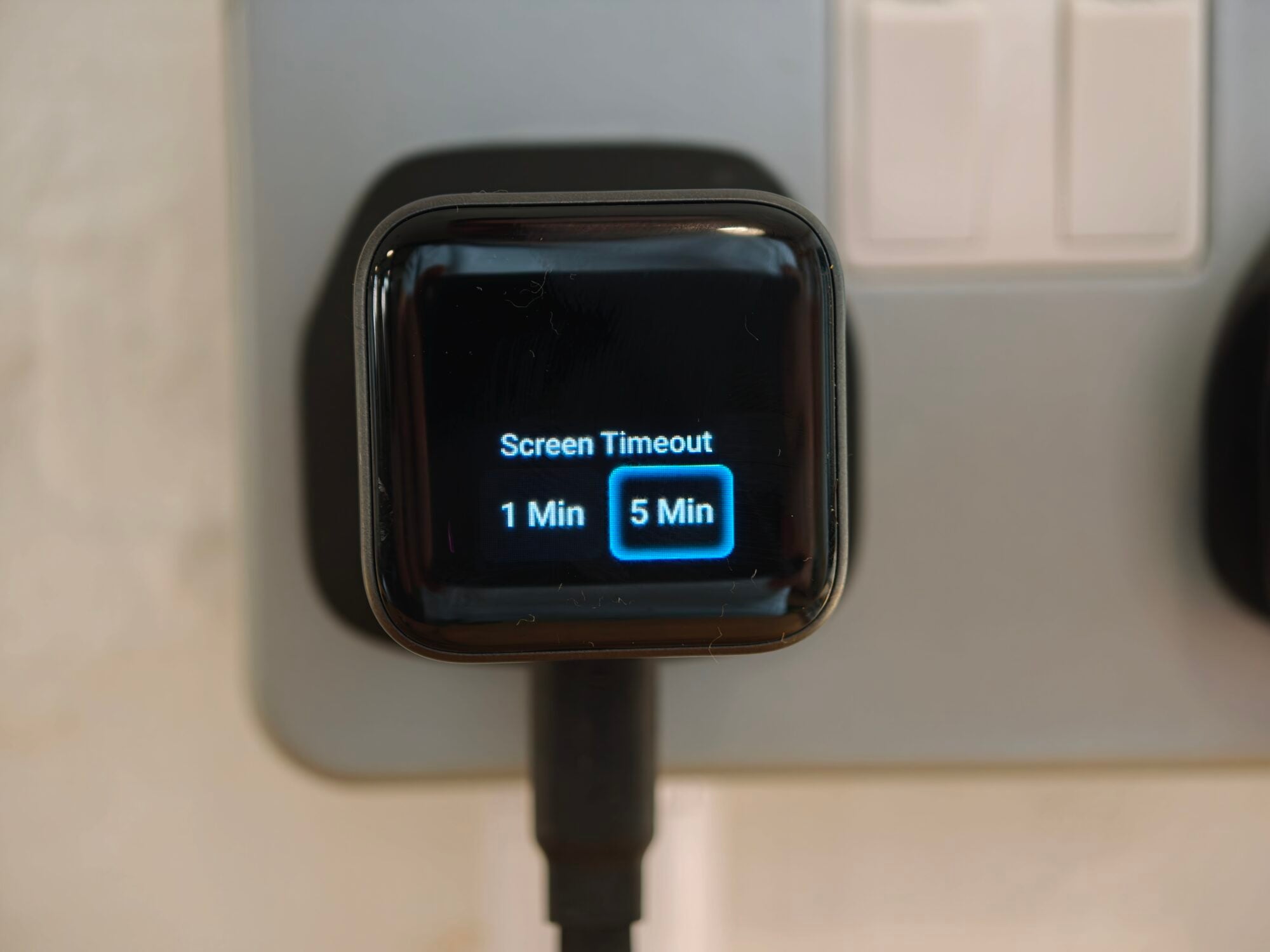 Anker Nano Charger Review: A Wall Plug That Shows Its Work 8