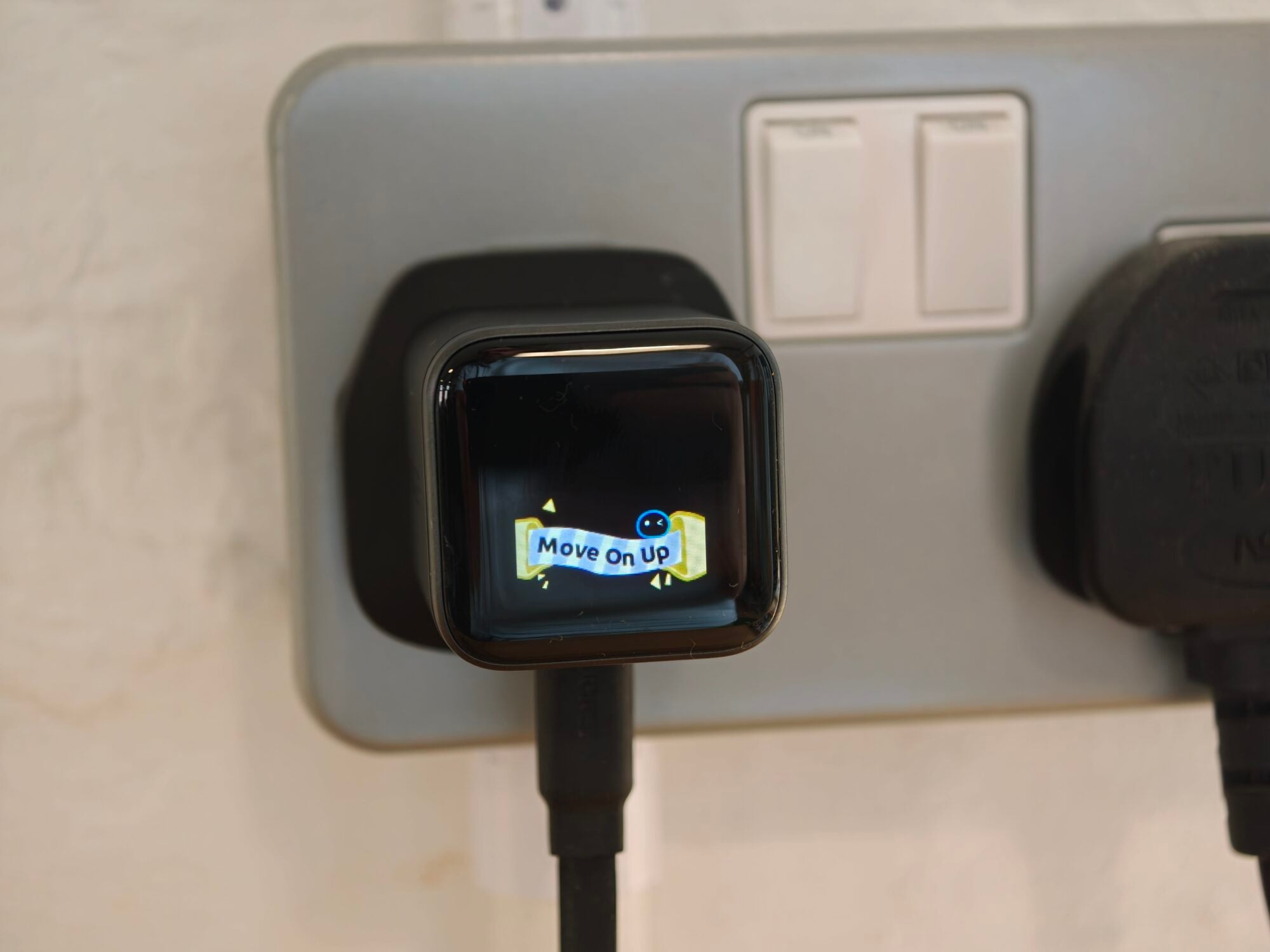 Anker Nano Charger Review: A Wall Plug That Shows Its Work 12