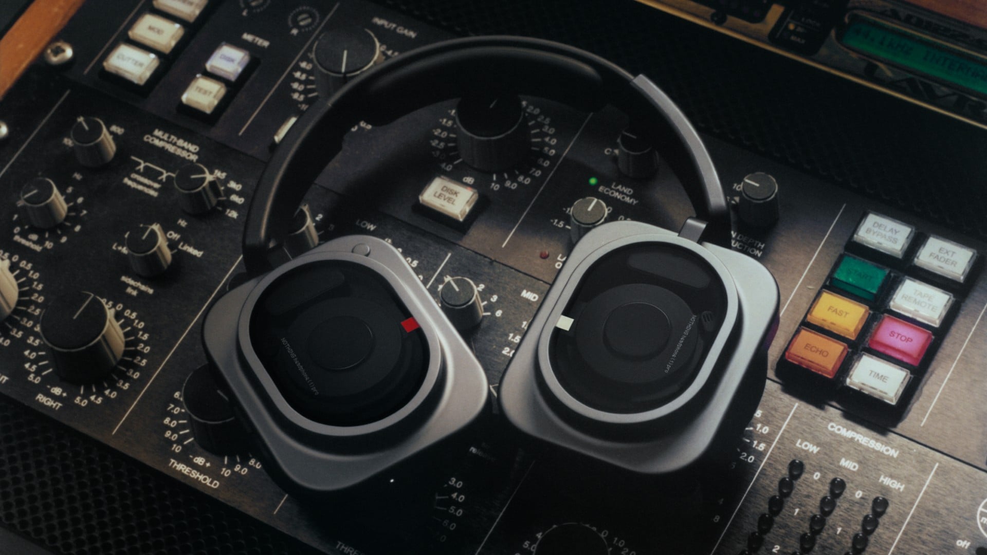 Studio sound meets serious ANC in Nothing's $399 Headphone (1) Pro 8