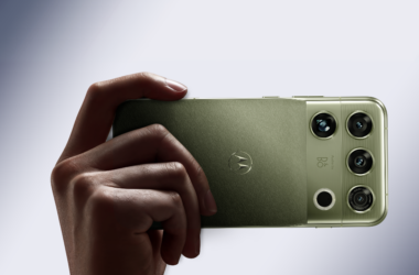 Motorola Signature 27 Brings Snapdragon 8 Elite Extreme, B&O Audio 8