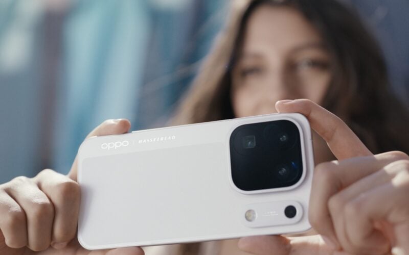 OPPO Find X10 Pro Max Launches With Three 200MP Cameras 3