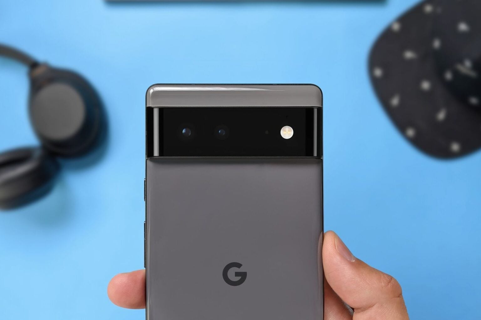 Pixel 6 Owners, Google's 5-Year Update Promise Runs Out This Month ...